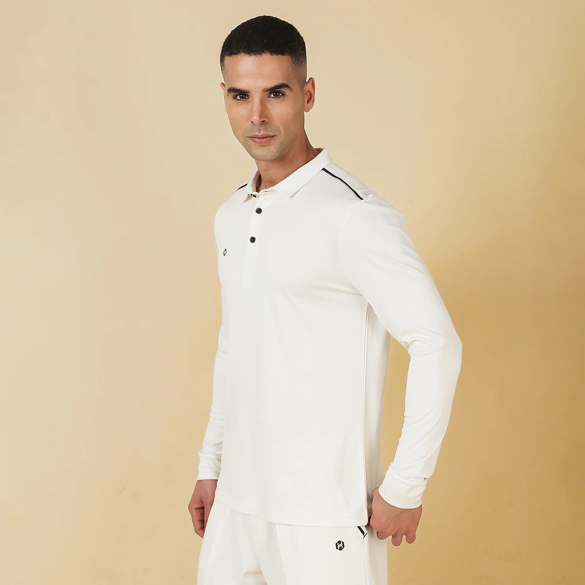 Hyve Men’s Basic Cricket Whites Full Sleeve Jersey - Image 3