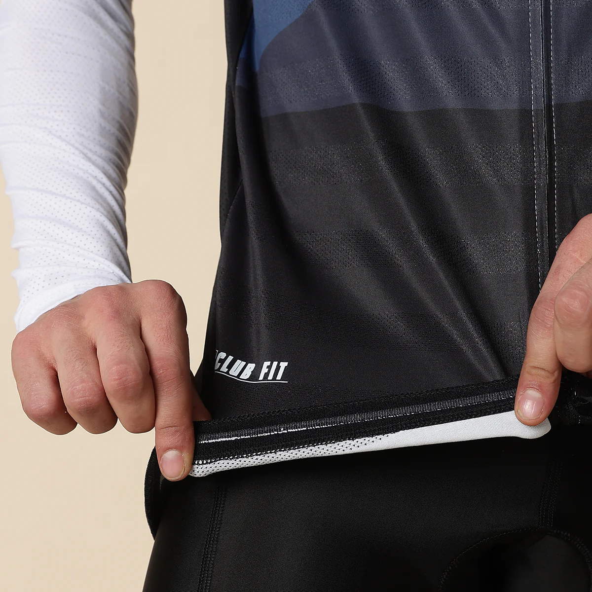 Hyve Men’s V1 Premium Cycling Jersey - Black & White - Image 4