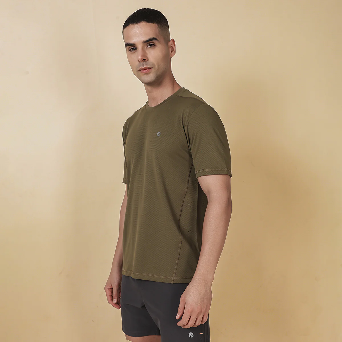 Hyve RUN X Men’s Olive Running Jersey - Image 4