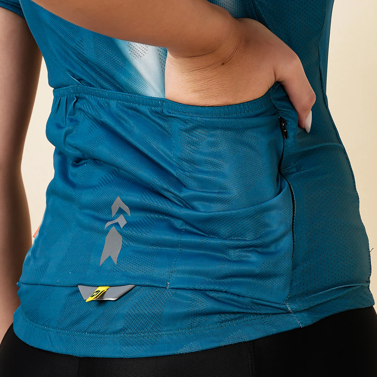 Hyve Women’s V1 Premium Cycling Jersey – Deep Turquoise - Image 3